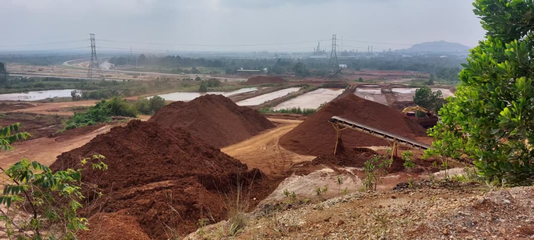 Gold and bauxite mining 3